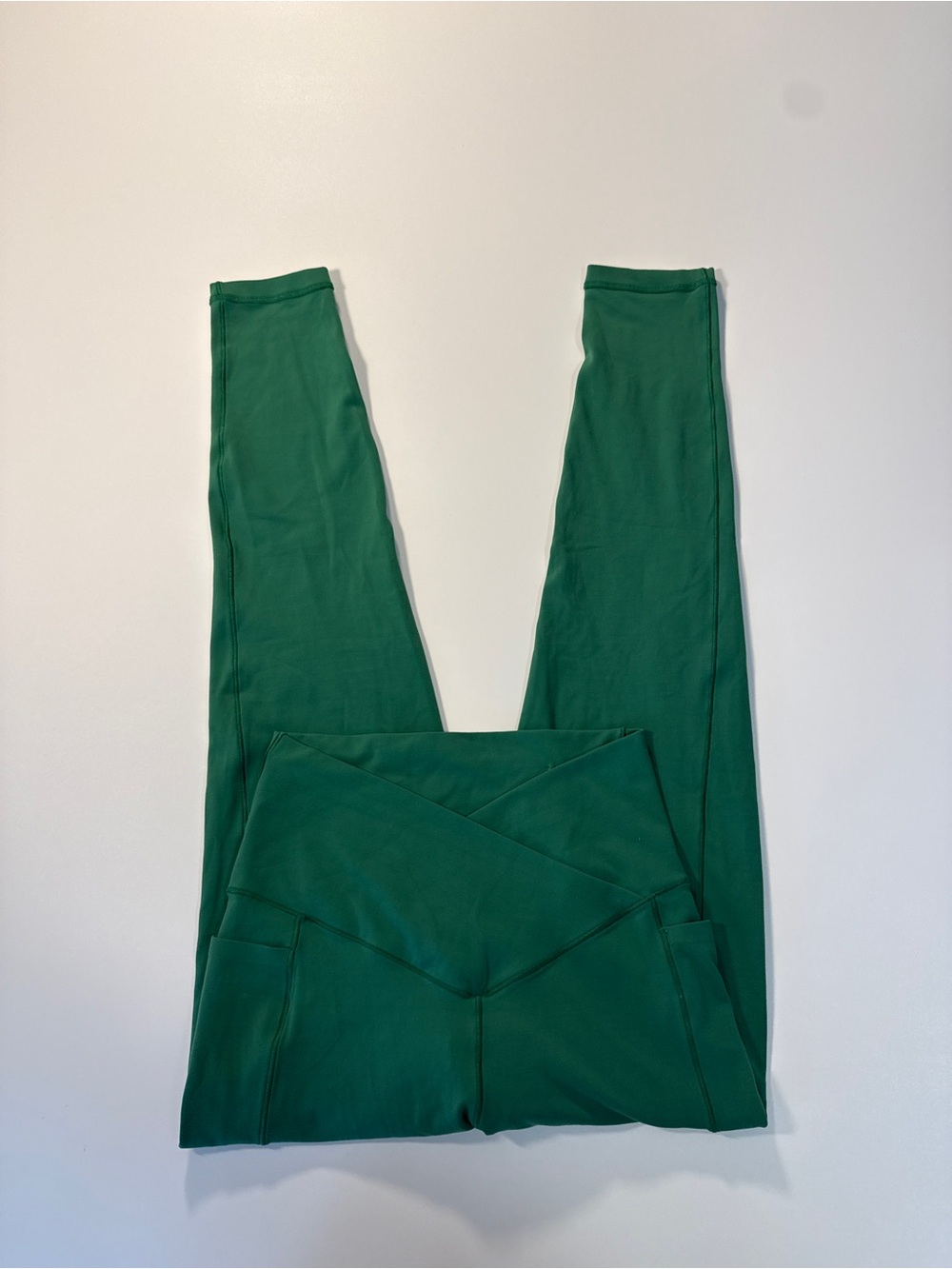 Offline by Aerie Crossover high-rise leggings with pockets